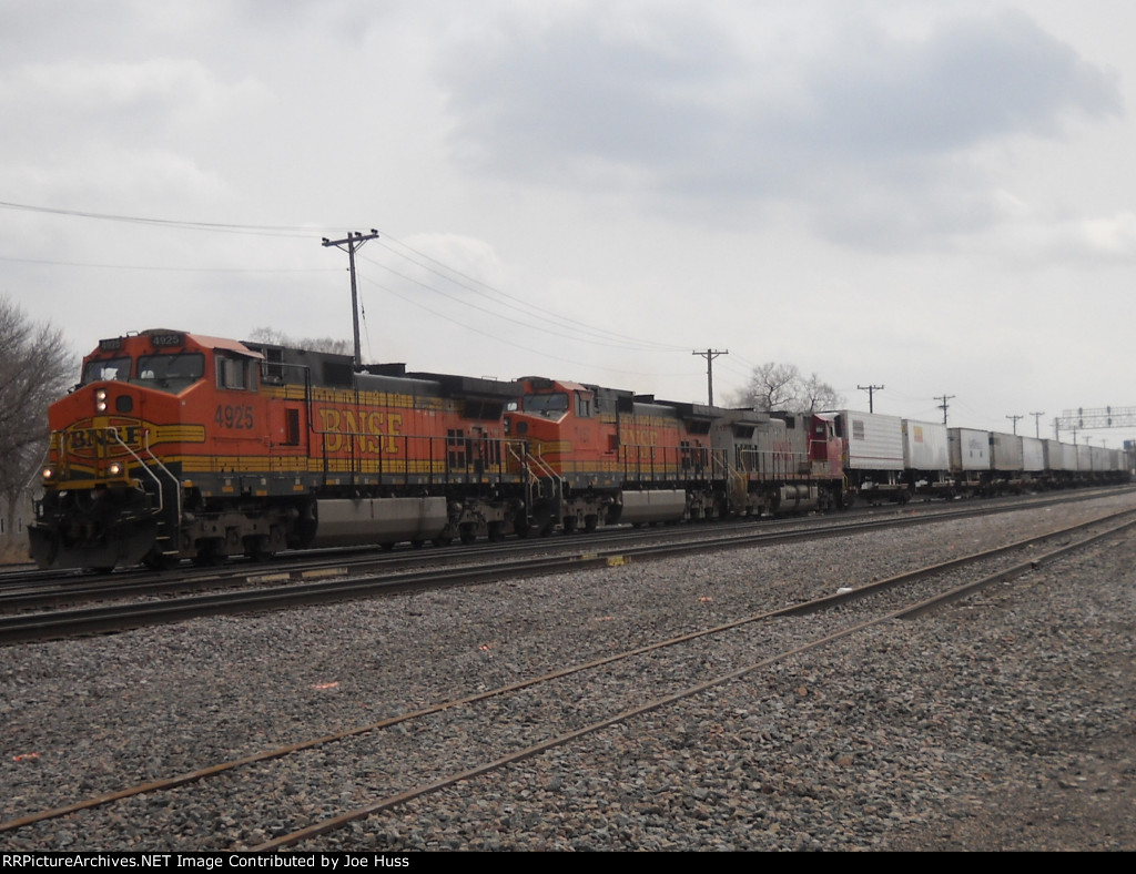 BNSF 4925 West